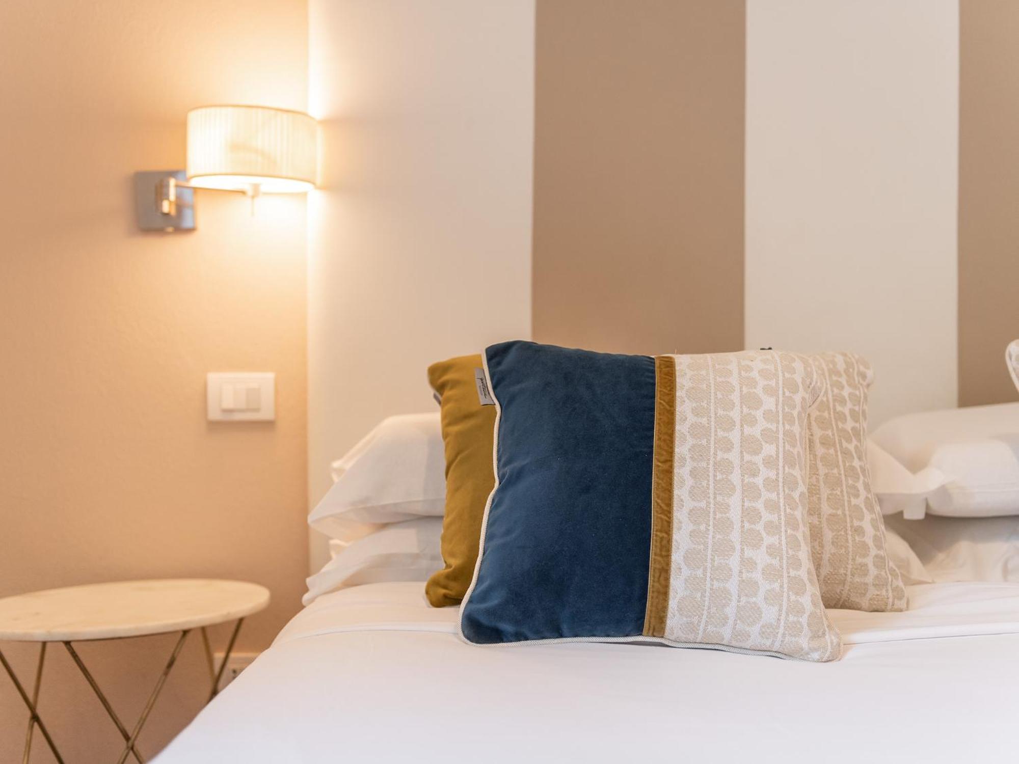 Pley Cagliari Boutique Rooms Ngoại thất bức ảnh